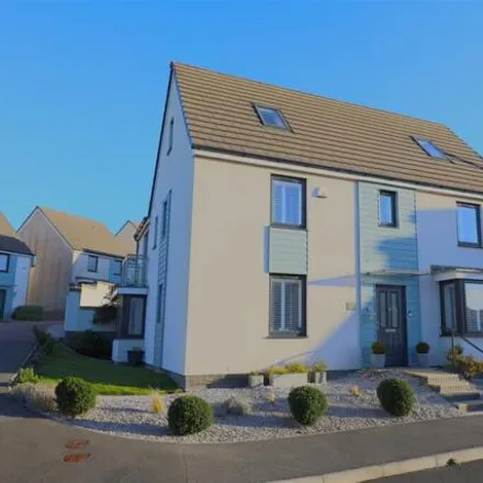 Buy this 5 bed house on unnamed road in Ogmore-by-Sea, CF32 0QB