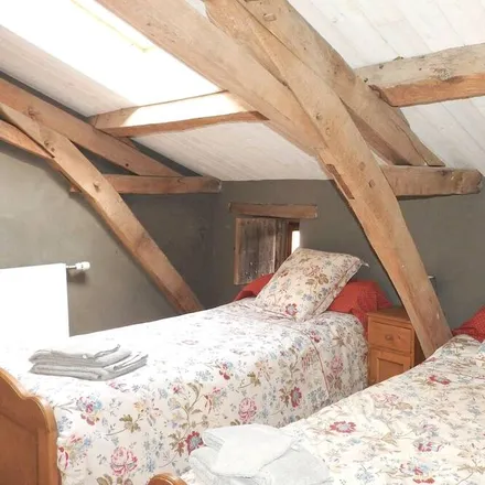 Rent this 3 bed house on Nueil Les Aubiers in Le Lineau, Avenue Saint-Hubert