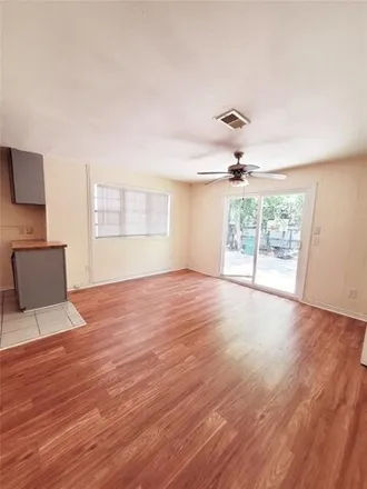 Image 6 - 3369 Mainer Street, Houston, TX 77021, USA - House for rent