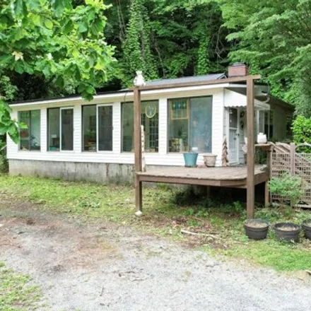 Image 2 - 2226 Us Highway 176, Tryon, North Carolina, 28782 - House for sale