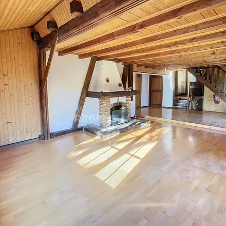 Rent this 6 bed apartment on unnamed road in 1608 Oron, Switzerland