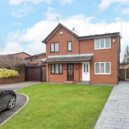 Buy this 2 bed duplex on Elterwater Close in Woodhill, Walshaw