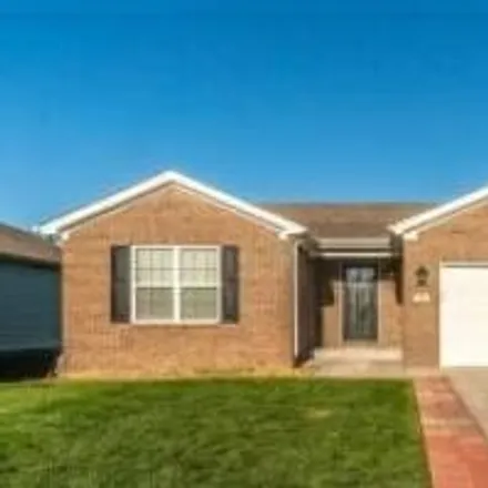 Buy this 4 bed house on 925 Auckland Ave in Richmond, Kentucky