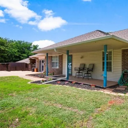 Buy this 4 bed house on Southwest 16th Street in Newcastle, McClain County