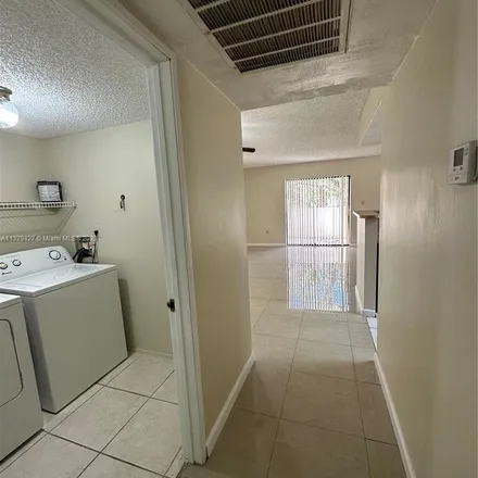 Image 7 - 8321 Coral Lake Drive, Coral Springs, FL 33065, USA - Apartment for rent