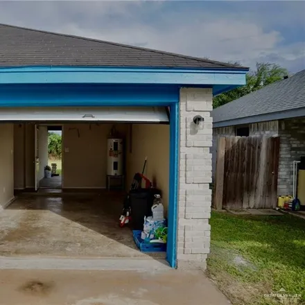 Image 6 - 832 North 7th Street, Browning-Ken Number 3 Colonia, Alamo, TX 78516, USA - House for sale