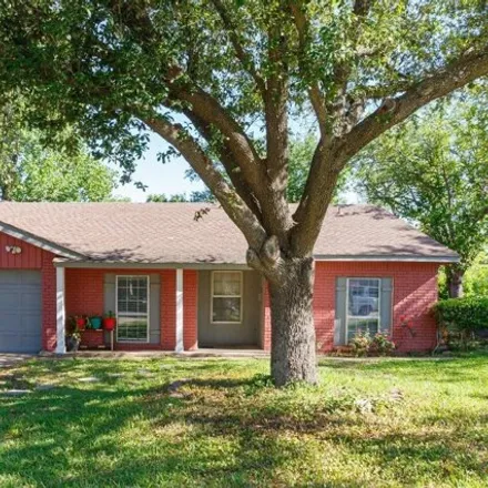 Buy this 3 bed house on 2587 Bobwhite Boulevard in Mesquite, TX 75149