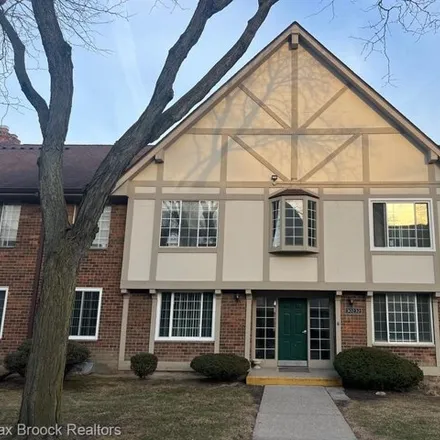 Rent this 2 bed condo on 17898 Violet Drive in Southfield, MI 48076