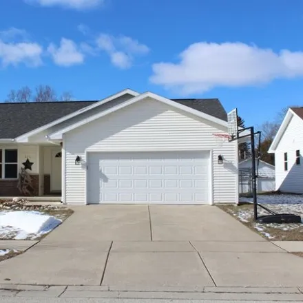 Buy this 3 bed house on 823 North 6th Avenue in Stevens Hill, Sturgeon Bay