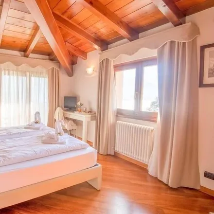 Rent this 6 bed house on Cremia in Como, Italy