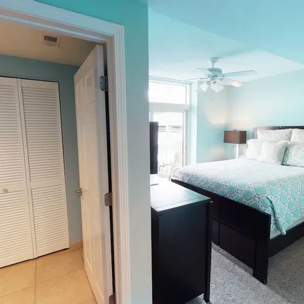 Rent this 5 bed condo on Myrtle Beach in SC, 29577