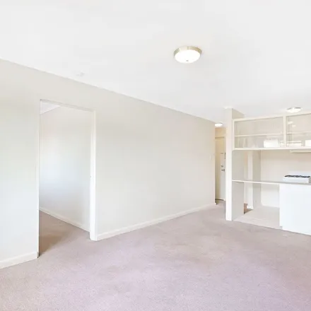 Image 6 - 82 Marshall Street, Ivanhoe VIC 3079, Australia - Apartment for rent
