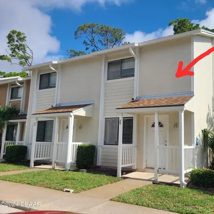 Buy this 2 bed condo on 480 Reed Canal Road in South Daytona, FL 32119