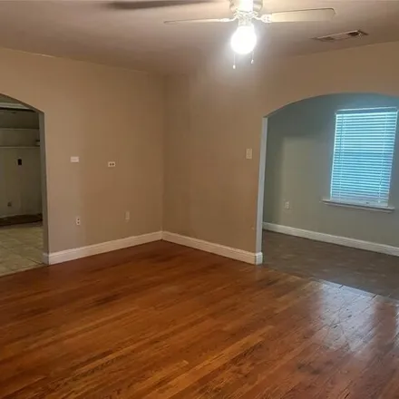 Image 4 - 3548 Rosewood St, Houston, Texas, 77004 - House for rent