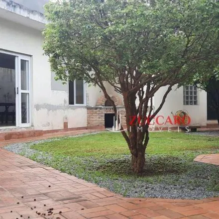 Buy this 3 bed house on Avenida Doutor Timoteo Penteado 2887 in Vila Galvão, Guarulhos - SP