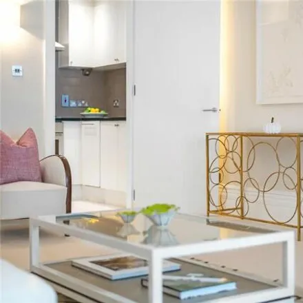 Image 4 - 2 Wetherby Place, London, SW7 4NX, United Kingdom - Apartment for sale
