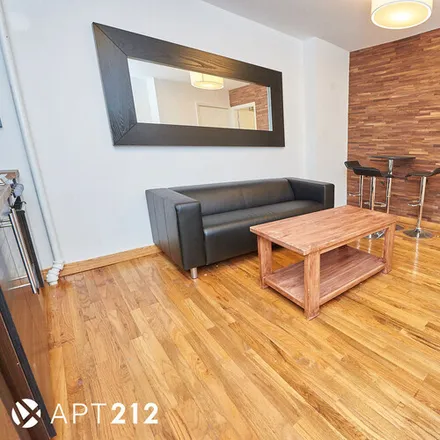 Image 2 - 174 Elizabeth Street, Unit 2 - Apartment for rent