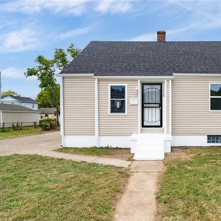 Buy this 3 bed house on 1426 Steiner Avenue in Dayton, OH 45417