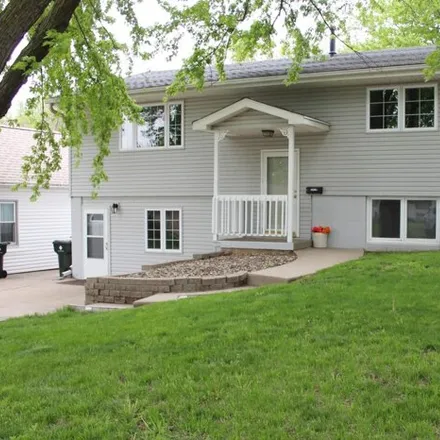 Buy this 4 bed house on 2830 South Cornelia Street in Morningside, Sioux City