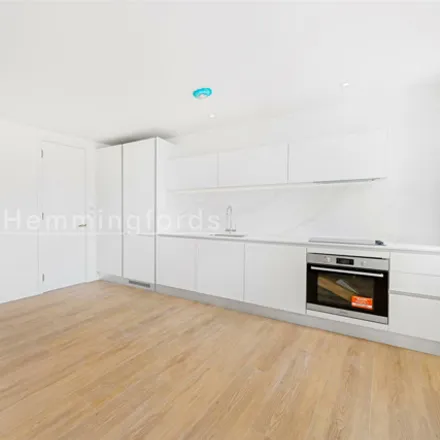 Image 3 - Childs Hill / Cricklewood Lane, Finchley Road, Childs Hill, London, NW11 8DP, United Kingdom - Room for rent