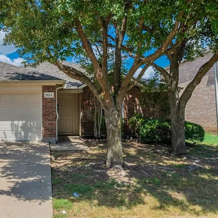 Buy this 4 bed house on 1024 Valley Brook Lane in Grand Prairie, TX 75052