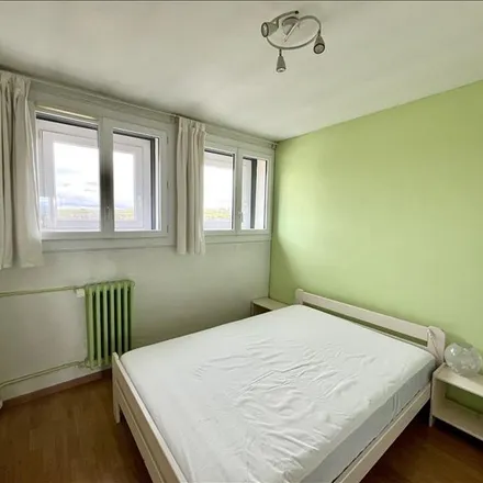 Image 3 - Couret, 31260 Francazal, France - Apartment for rent