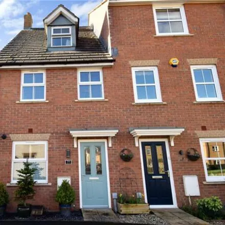 Buy this 3 bed townhouse on 59 Anzio Road in Devizes, SN10 2GF