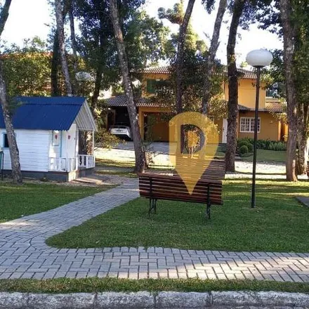 Buy this 4 bed house on Rua Vivian Stec Toledo 29 in São Braz, Curitiba - PR