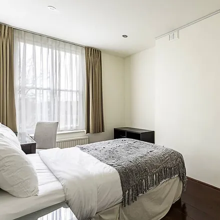 Image 1 - London, SW5 9JT, United Kingdom - Apartment for rent