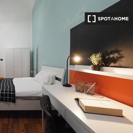 Rent this 7 bed room on Avigliana in Via Oronte Nota, 10051 Avigliana Torino