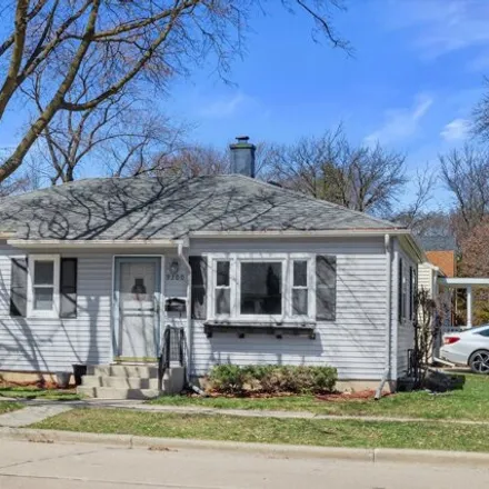 Buy this 3 bed house on 9200 West Park Hill Avenue in Milwaukee, WI 53226