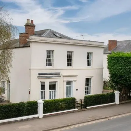 Buy this 6 bed house on 65 Willes Road in Royal Leamington Spa, CV31 1BW