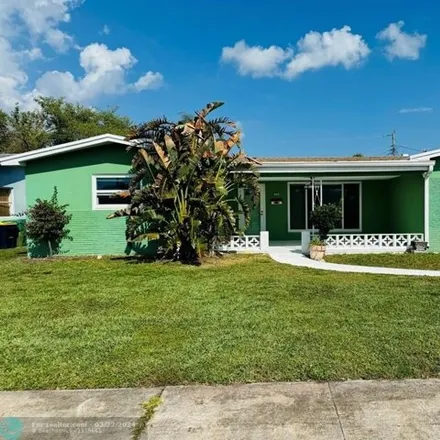 Buy this 2 bed house on 722 Northwest 9th Avenue in Dania Beach, FL 33004