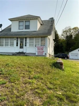 Buy this 3 bed house on 856 New Haven Road in Straitsville, Naugatuck