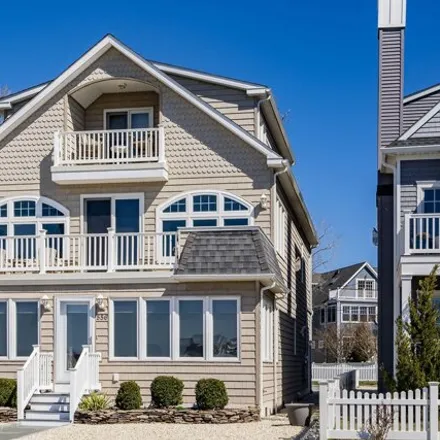 Buy this 4 bed house on Timber Lane in Manasquan, Monmouth County
