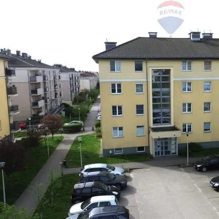 Rent this 2 bed apartment on Szkoła Podstawowa imienia generała Stefana Roweckiego in Poznańska 17, 62-028 Koziegłowy