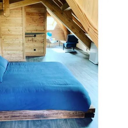 Rent this 5 bed house on 05220 Le Monêtier-les-Bains