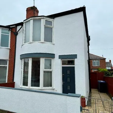 Buy this 3 bed duplex on Westfield Road in Blackpool, FY1 6PY