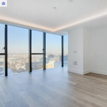 Image 1 - Carrara Tower, City Road, London, EC1V 1AE, United Kingdom - Apartment for rent