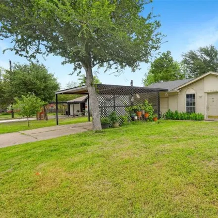 Buy this 3 bed house on 1842 Avenue B in Lakeview, Grand Prairie