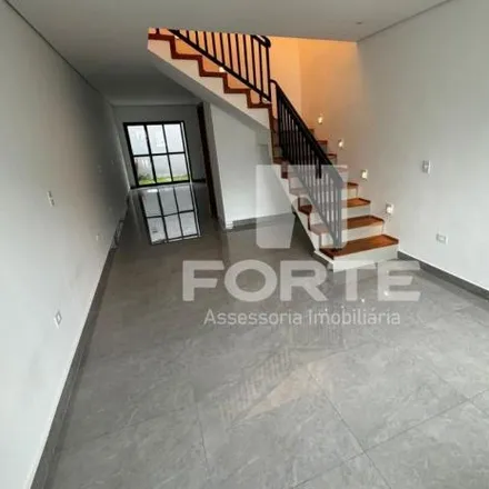 Buy this 2 bed house on Avenida Japão 1180 in Parque Santana, Mogi das Cruzes - SP