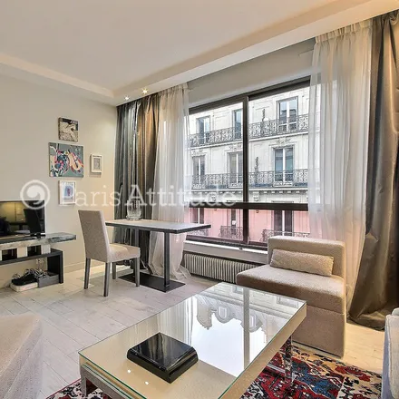 Image 4 - 11 Rue de Berri, 75008 Paris, France - Apartment for rent