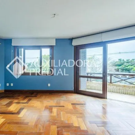 Buy this 5 bed house on Avenida Guaíba 2014 in Vila Assunção, Porto Alegre - RS