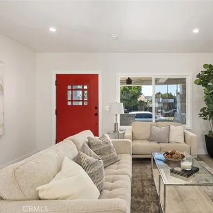 Image 7 - 3440 South Gramercy Place, Los Angeles, CA 90018, USA - House for sale