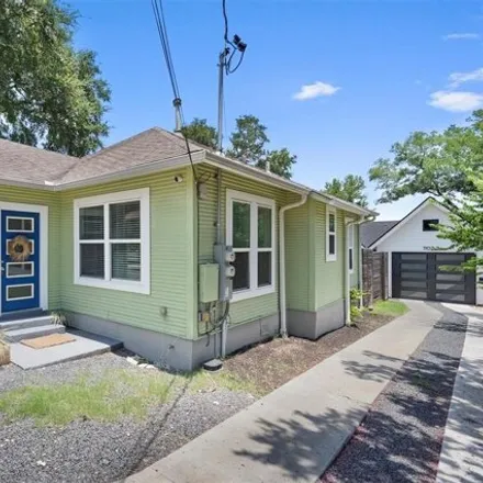 Rent this 2 bed house on 1102 Woodland Ave Unit 1 in Austin, Texas