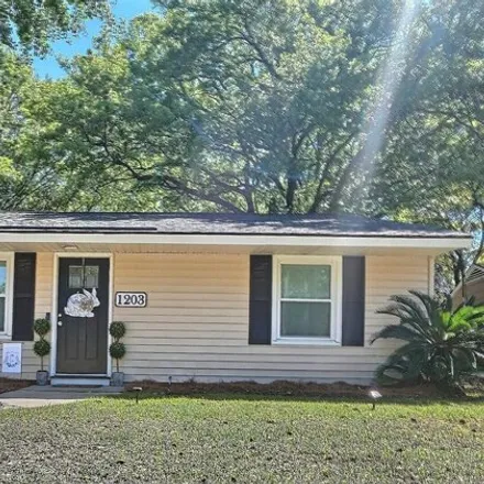 Buy this 2 bed house on 1283 Hawthorne Road in The Farms, Hanahan