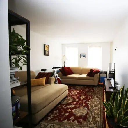 Rent this 1 bed apartment on 414 Market St