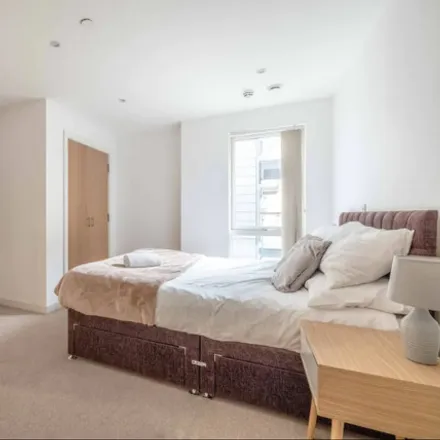 Image 4 - Lexington Apartments, Railway Terrace, Wexham Court, SL2 5GQ, United Kingdom - Room for rent