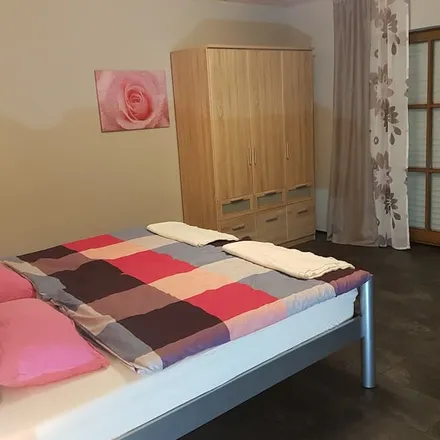 Image 1 - Pölich, Rhineland-Palatinate, Germany - Apartment for rent