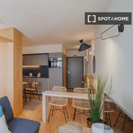 Rent this 1 bed apartment on Rua de Pinto Bessa 222 in 4300-428 Porto, Portugal